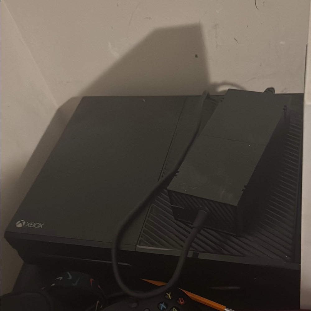Black xbox 1 Gaming Console